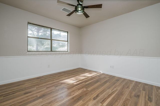 15 LANCASTER Road, Amarillo, TX 79124