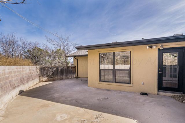 15 LANCASTER Road, Amarillo, TX 79124