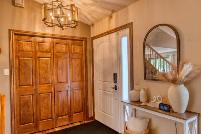 3803 Globe Flower Circle N, Brooklyn Park, MN 55443