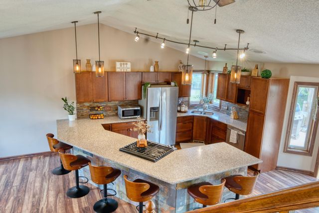3803 Globe Flower Circle N, Brooklyn Park, MN 55443