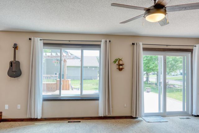 3803 Globe Flower Circle N, Brooklyn Park, MN 55443