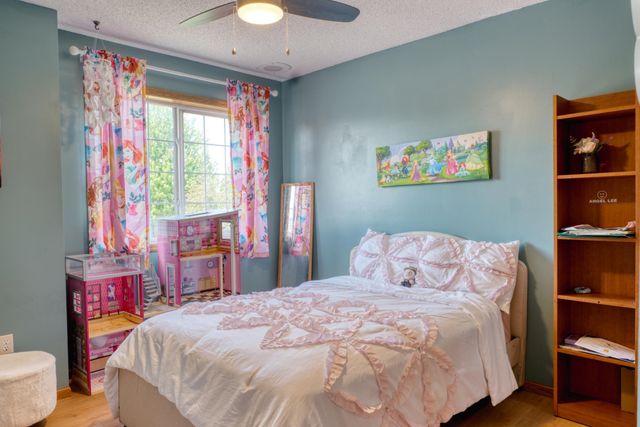 3803 Globe Flower Circle N, Brooklyn Park, MN 55443