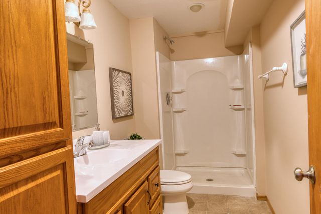 3803 Globe Flower Circle N, Brooklyn Park, MN 55443