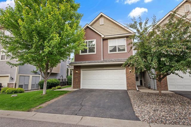 12284 River Valley Drive, Burnsville, MN 55337