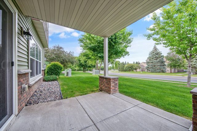 12284 River Valley Drive, Burnsville, MN 55337