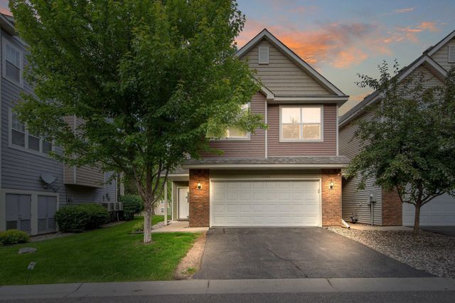 12284 River Valley Drive, Burnsville, MN 55337