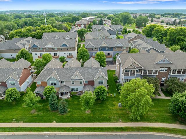 12284 River Valley Drive, Burnsville, MN 55337