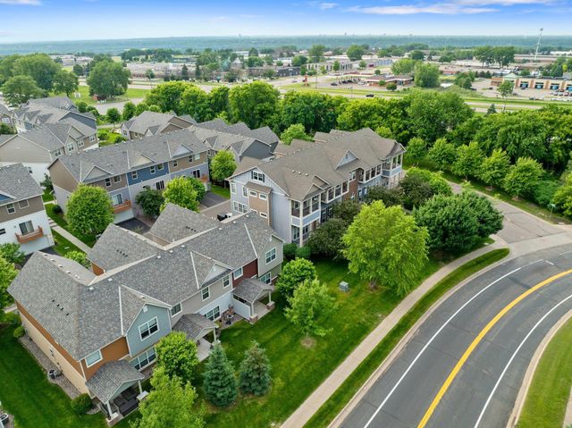12284 River Valley Drive, Burnsville, MN 55337