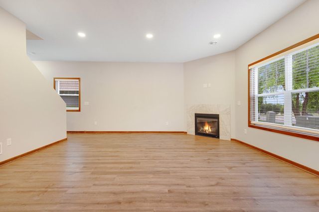 12284 River Valley Drive, Burnsville, MN 55337