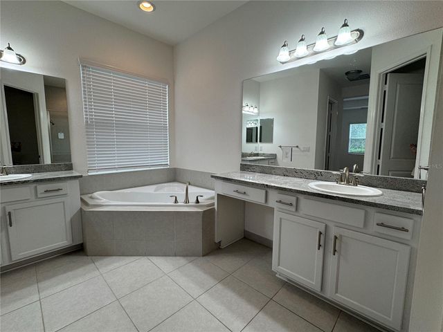 30788 LINDENTREE DRIVE, Wesley Chapel, FL 33543