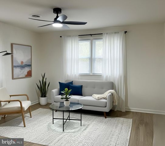 156 KINSLEY RD, Pemberton, NJ 08068