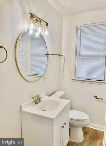 156 KINSLEY RD, Pemberton, NJ 08068