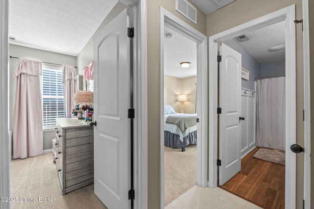 189 Magnolia Dr, Shepherdsville, KY 40165