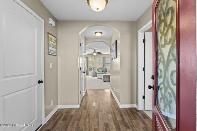 189 Magnolia Dr, Shepherdsville, KY 40165