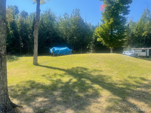 14345 Nahma Shores Dr Drive, Nahma, MI 49864