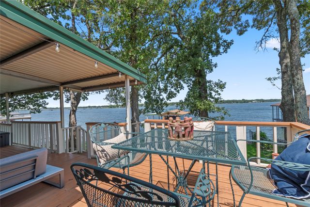 203 N Oak Acres Drive N, Malakoff, TX 75148