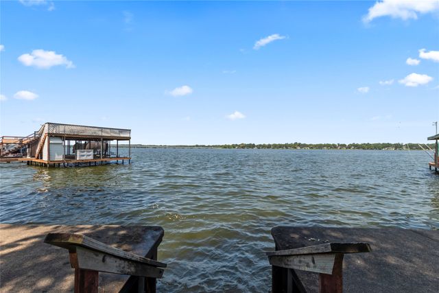 203 N Oak Acres Drive N, Malakoff, TX 75148