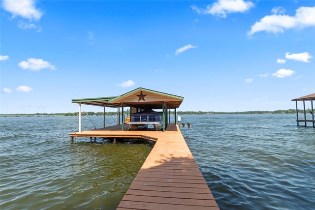 203 N Oak Acres Drive N, Malakoff, TX 75148