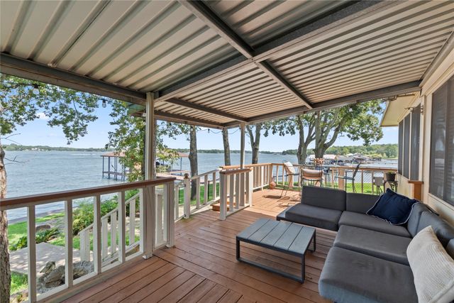 203 N Oak Acres Drive N, Malakoff, TX 75148