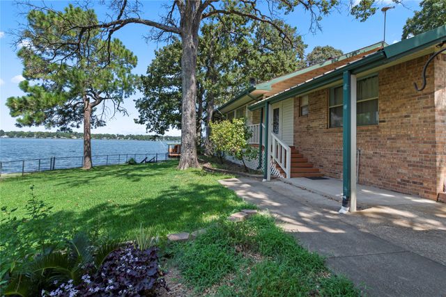 203 N Oak Acres Drive N, Malakoff, TX 75148