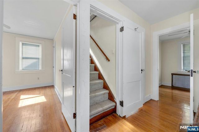 11 Ayer Place, Rutherford, NJ 07070