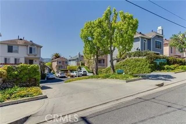 2356 241st, Lomita, CA 90717