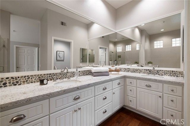 513 Pierside Circle, Huntington Beach, CA 92648