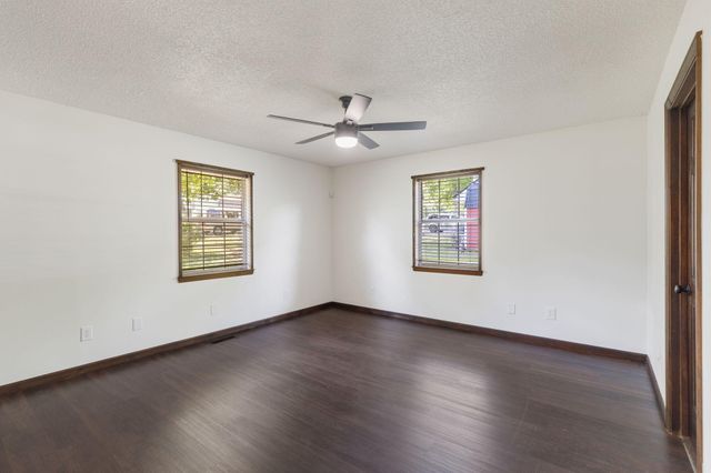 9814 Lakeside Road, Harrison, TN 37341