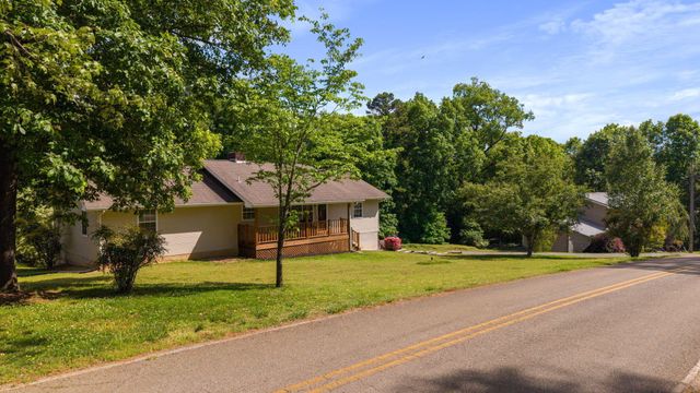 9814 Lakeside Road, Harrison, TN 37341