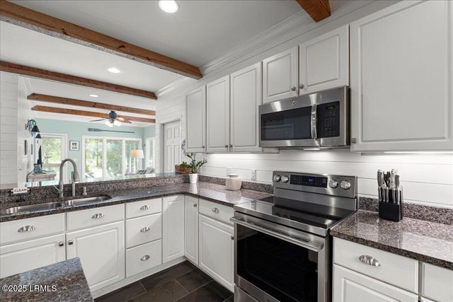 22 Wade Hampton Drive, Beaufort, SC 29907