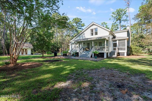 22 Wade Hampton Drive, Beaufort, SC 29907