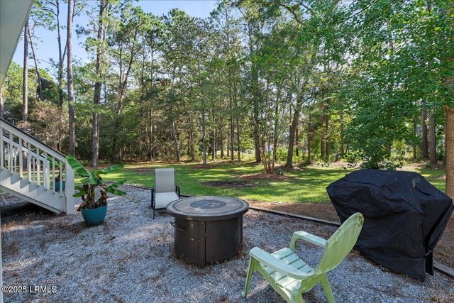 22 Wade Hampton Drive, Beaufort, SC 29907