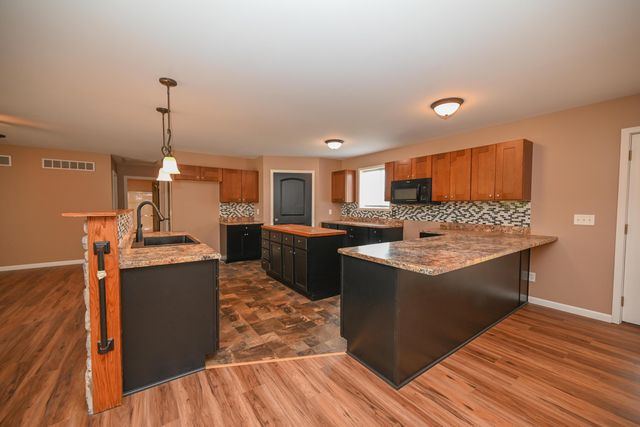 1025 Edison Avenue, Marion, OH 43302