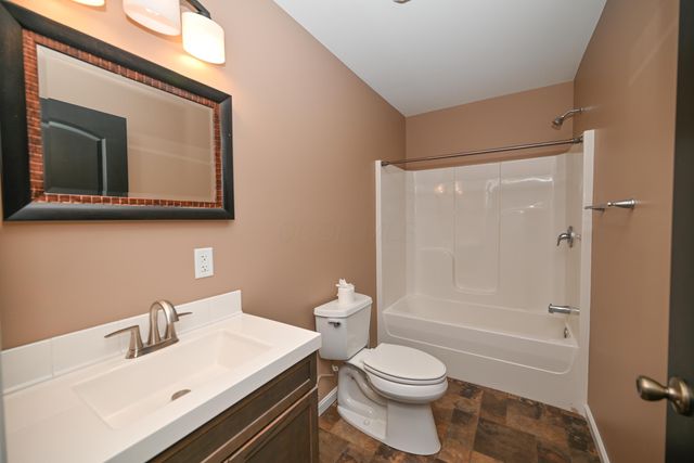 1025 Edison Avenue, Marion, OH 43302