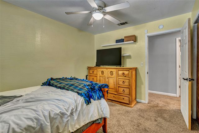 116 Nottingham Circle, Bridgeport, TX 76426