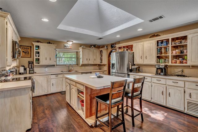 116 Nottingham Circle, Bridgeport, TX 76426