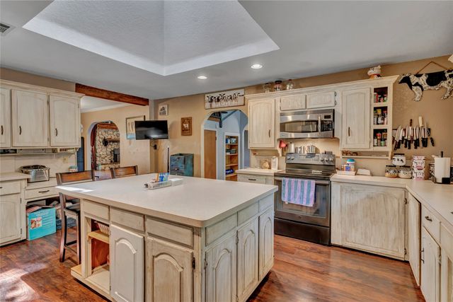 116 Nottingham Circle, Bridgeport, TX 76426