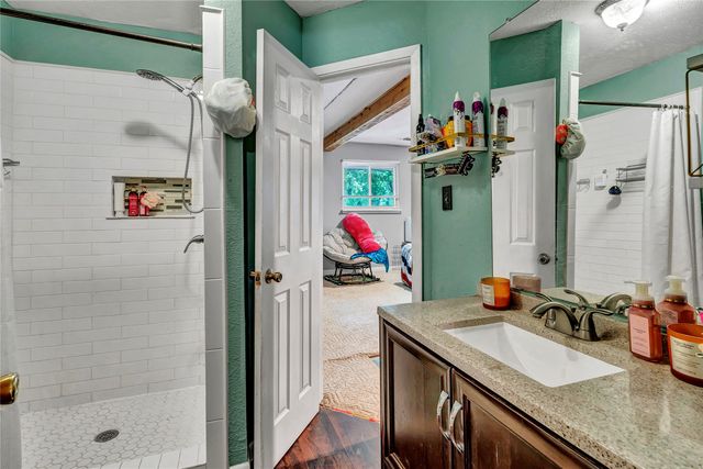 116 Nottingham Circle, Bridgeport, TX 76426