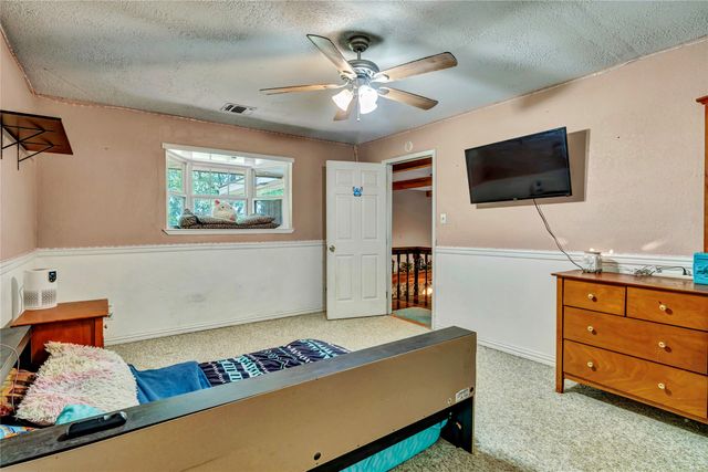 116 Nottingham Circle, Bridgeport, TX 76426