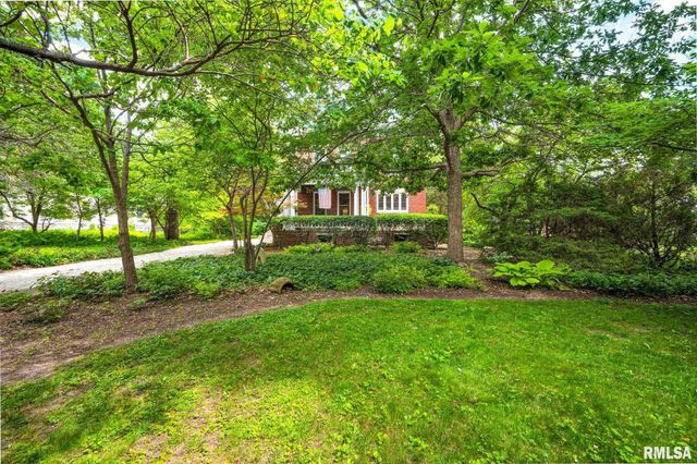 1536 W MOSS Avenue, Peoria, IL 61606