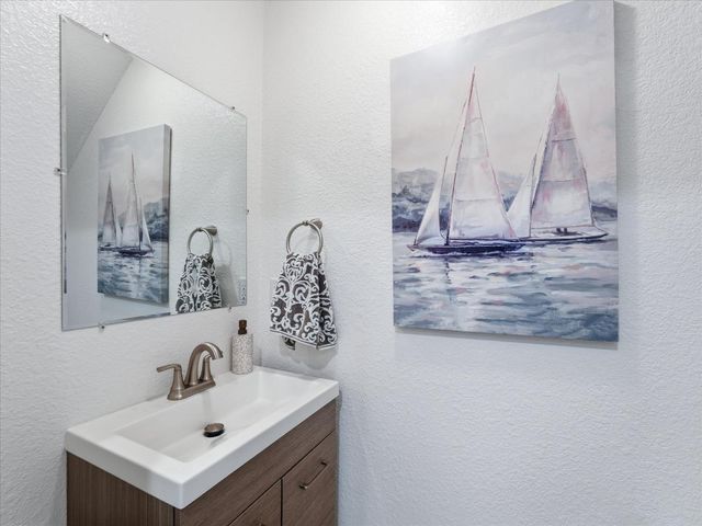 1712 Barrington Court, Santa Cruz, CA 95065