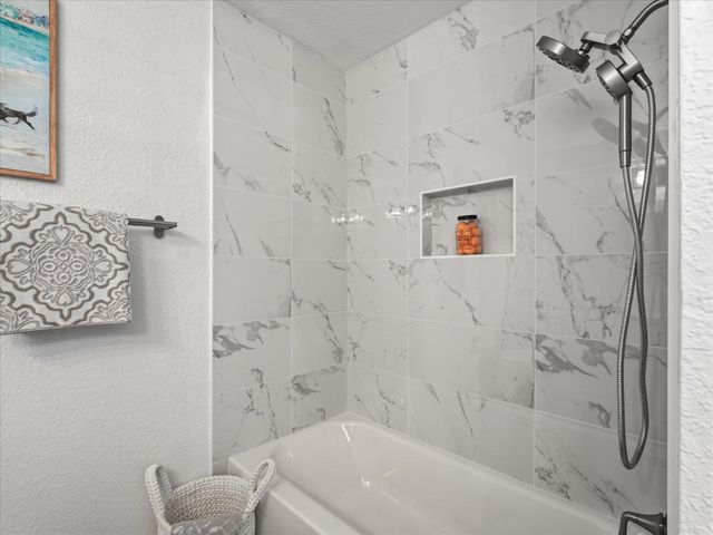 1712 Barrington Court, Santa Cruz, CA 95065
