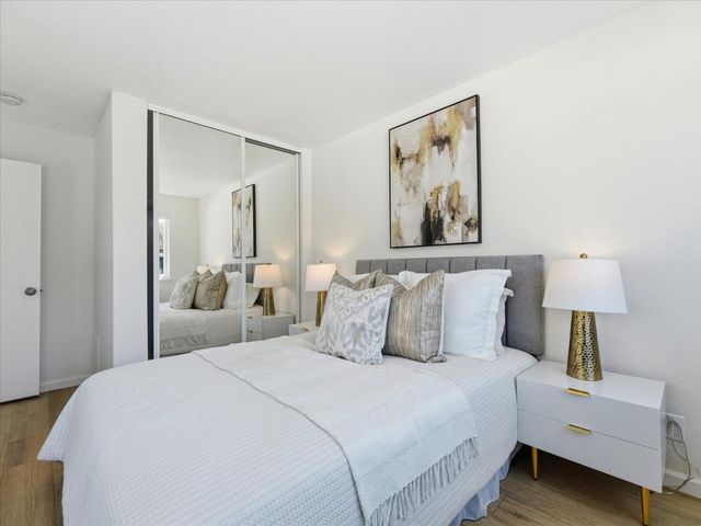 1712 Barrington Court, Santa Cruz, CA 95065