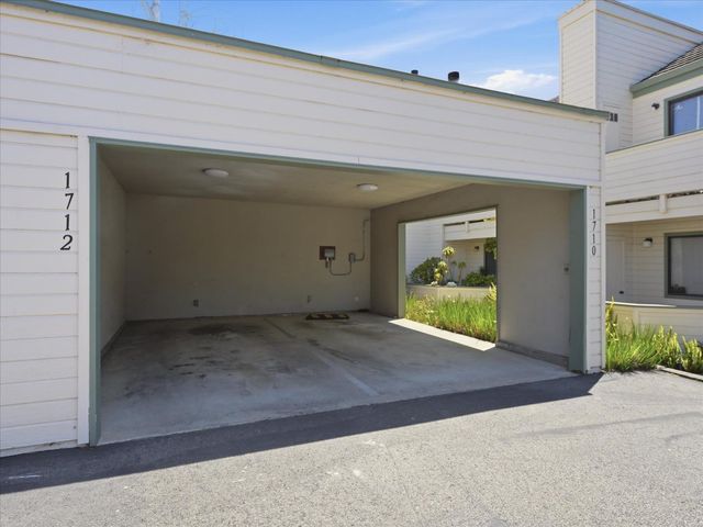 1712 Barrington Court, Santa Cruz, CA 95065