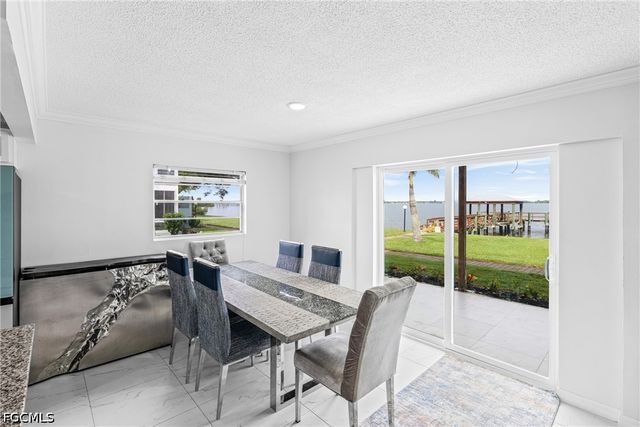 3225 E Riverside DR 34C, Fort Myers, FL 33916