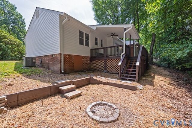 4716 Junilla Ln, Chesterfield, VA 23832