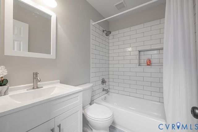 4716 Junilla Ln, Chesterfield, VA 23832