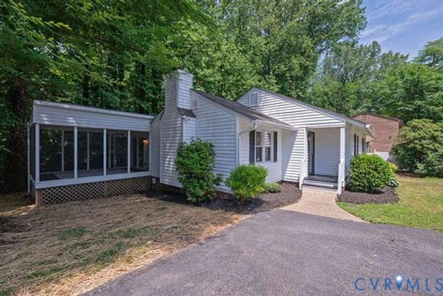 4716 Junilla Ln, Chesterfield, VA 23832