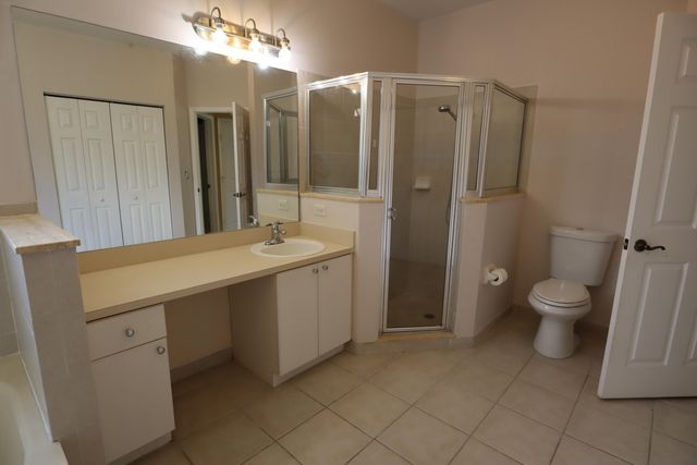 2202 SE 17th Avenue, Homestead, FL 33035