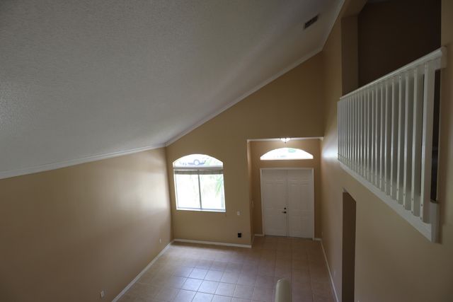 2202 SE 17th Avenue, Homestead, FL 33035